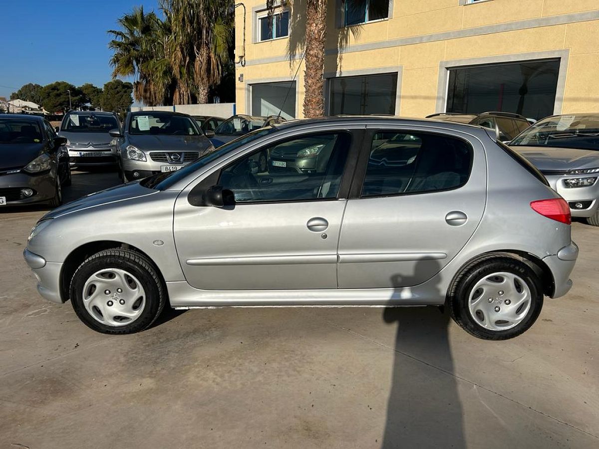PEUGEOT 206 ALLURE 1.4 AUTO SPANISH LHD IN SPAIN ONLY 68000 MILES SUPER 2000